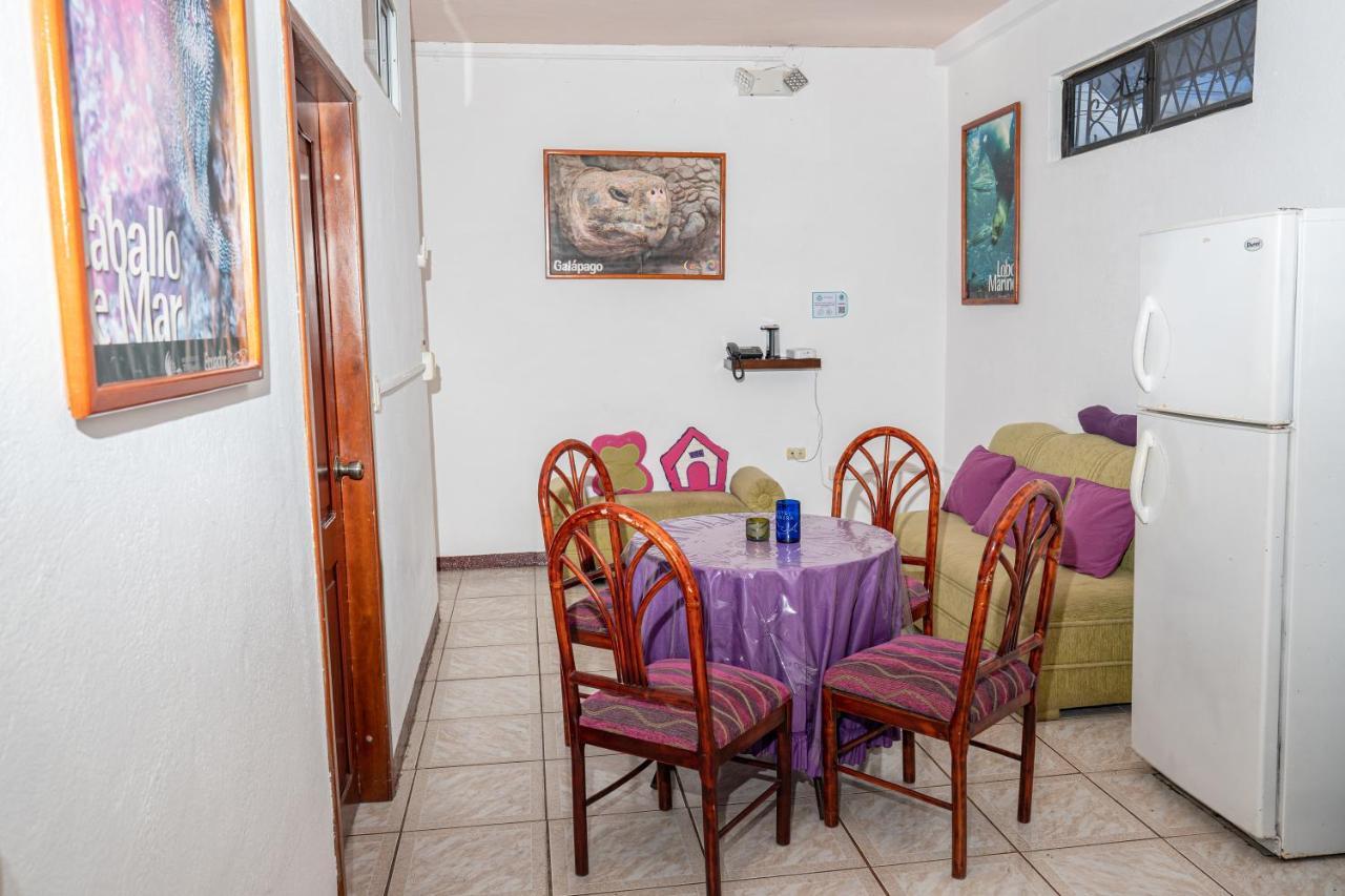 Tintorera Guest House Пуерто Айора Екстериор снимка