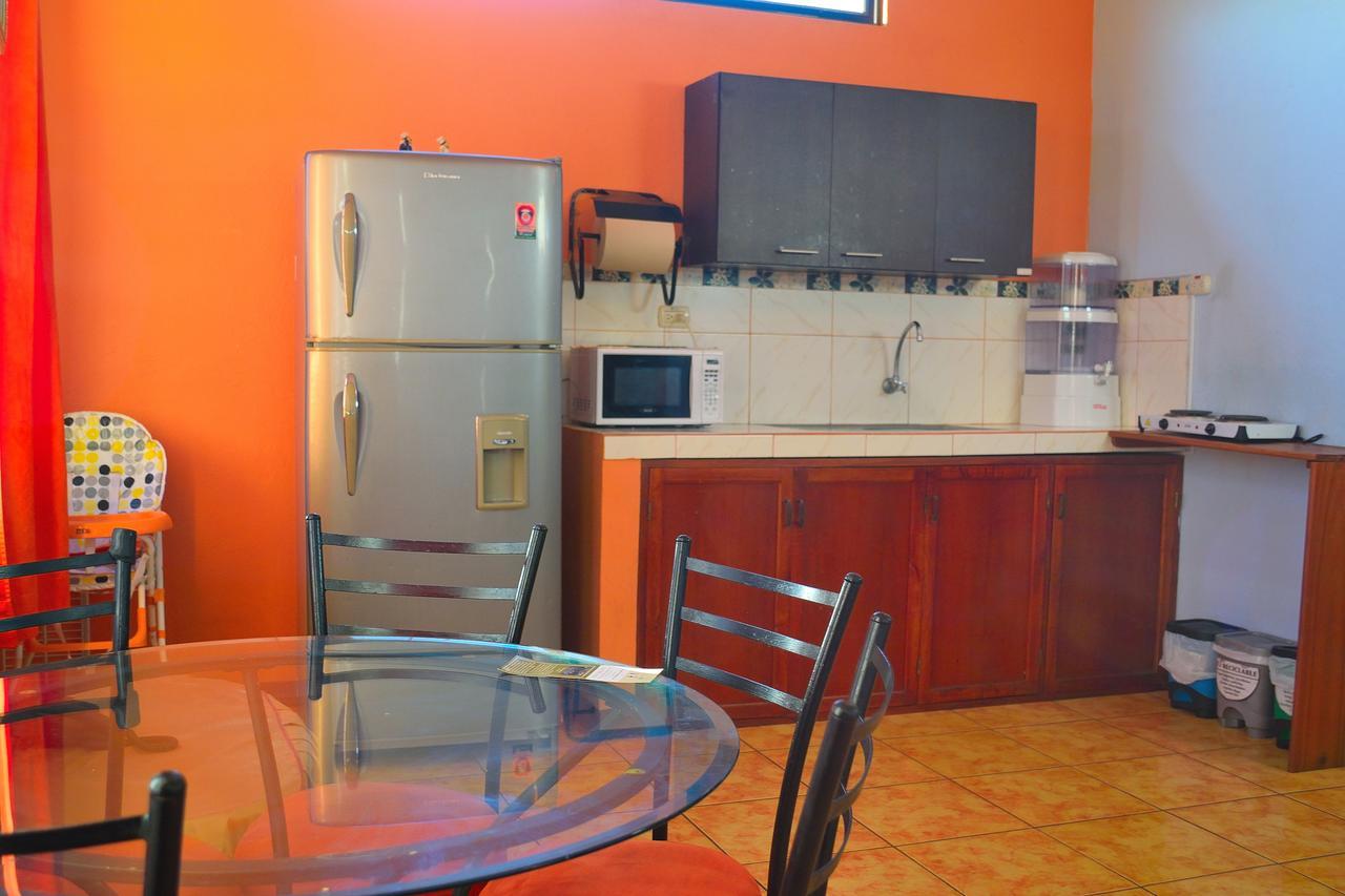 Tintorera Guest House Пуерто Айора Екстериор снимка
