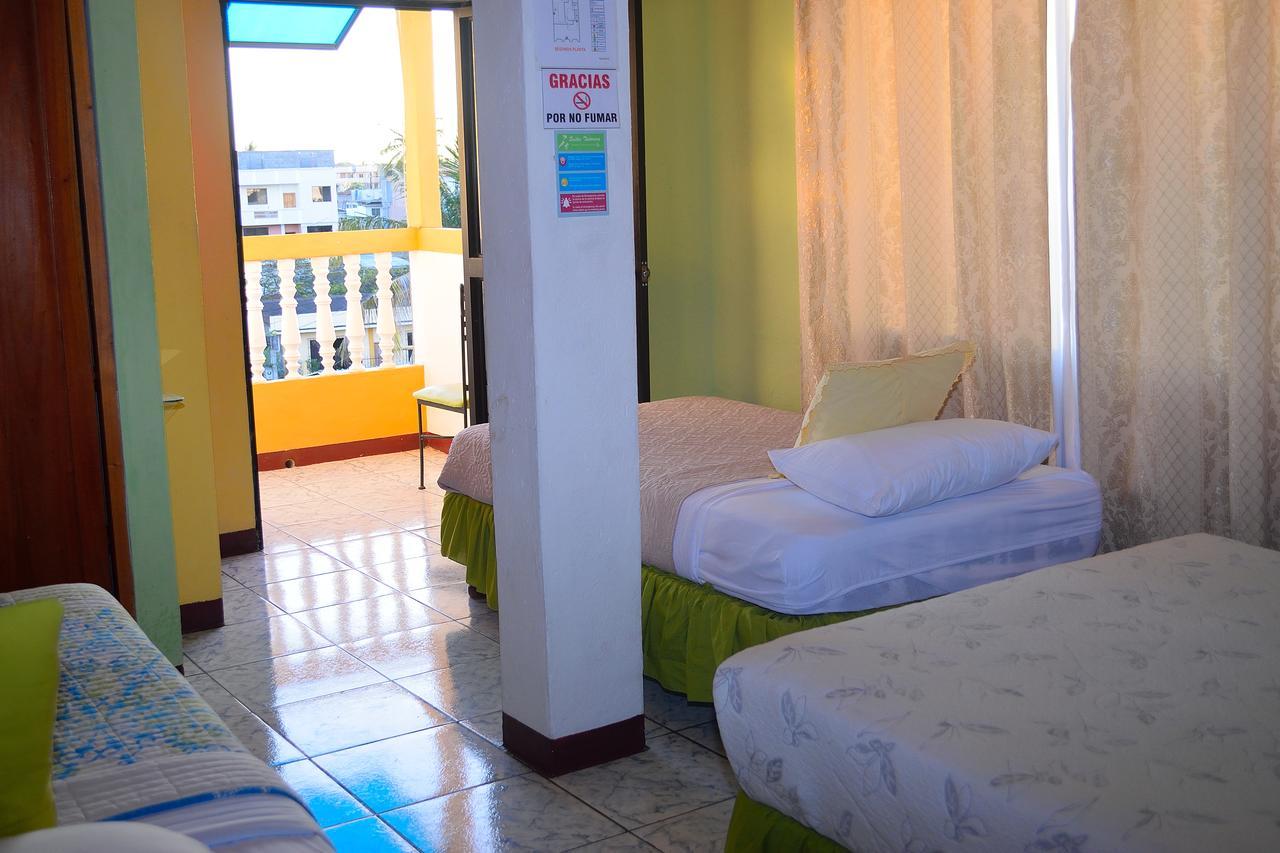 Tintorera Guest House Пуерто Айора Екстериор снимка
