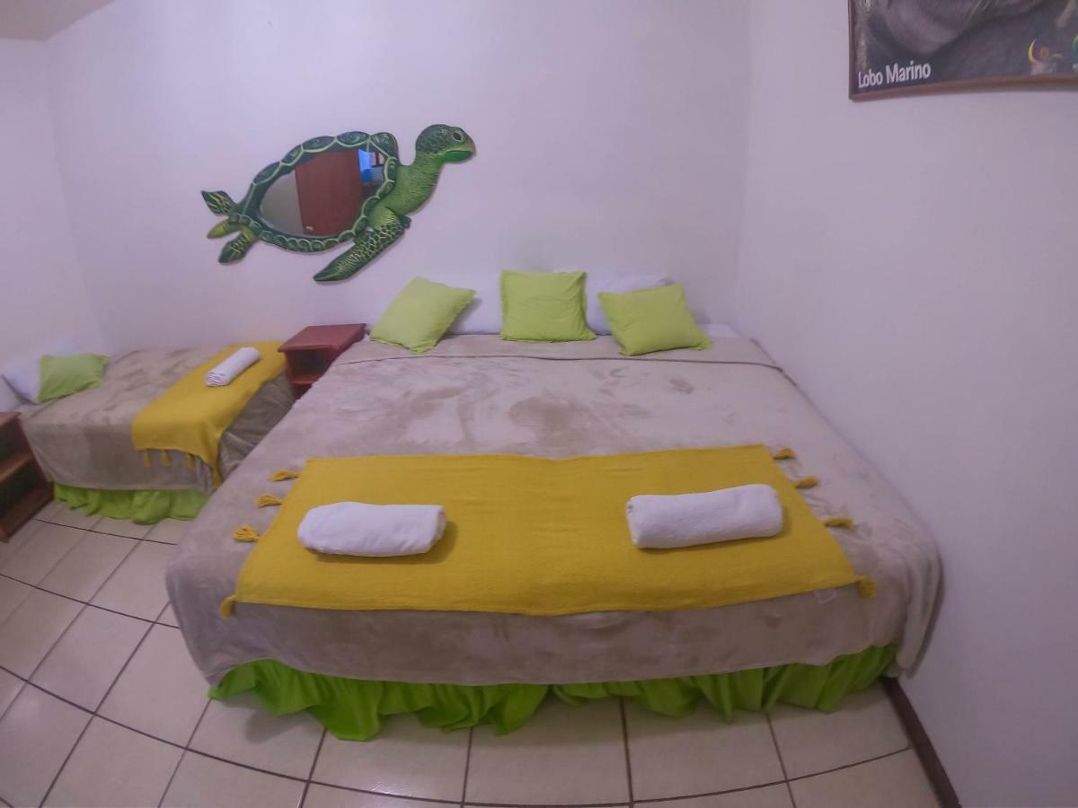Tintorera Guest House Пуерто Айора Екстериор снимка