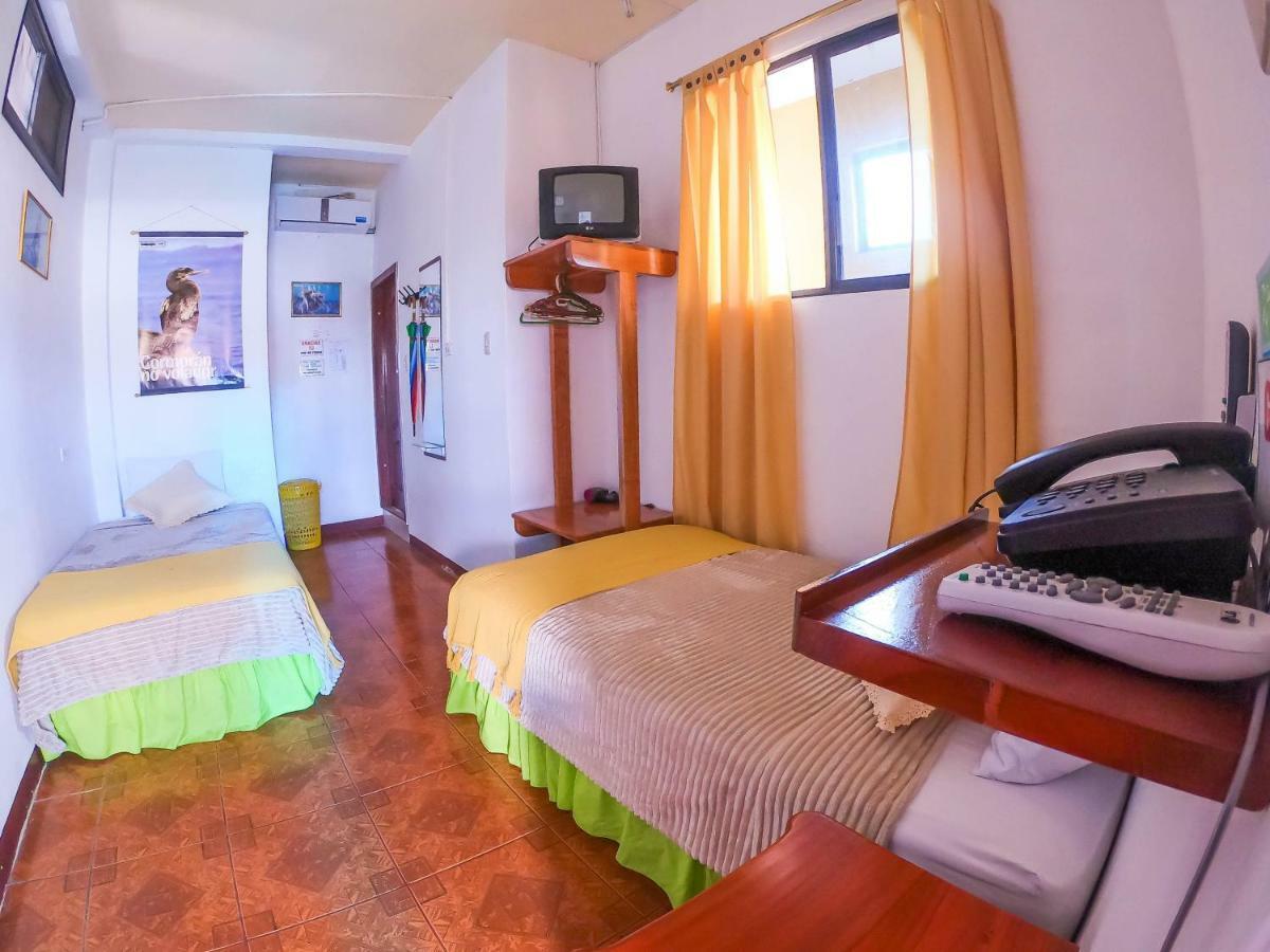 Tintorera Guest House Пуерто Айора Екстериор снимка